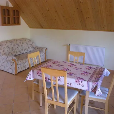 In - Balaton 35634 Apartman *